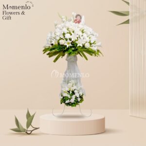 Standing Flower Manado 1